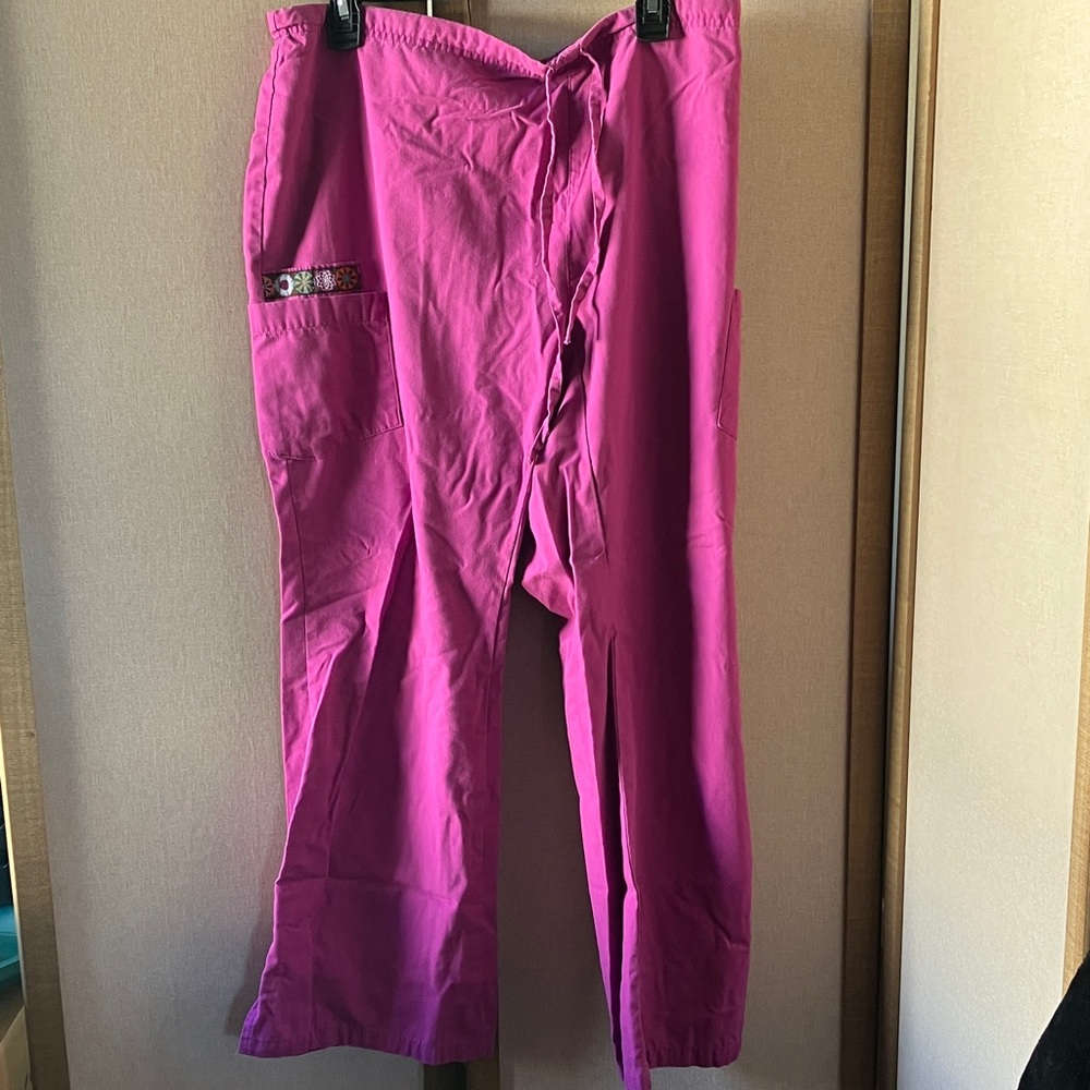 FINAL MARKDOWN Dickies scrub slacks large